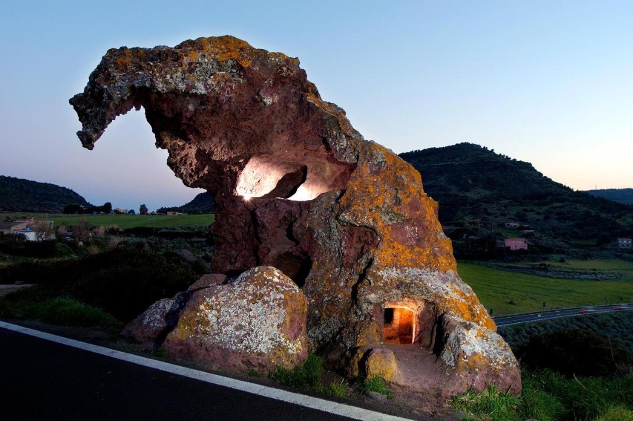 B&B La Roccia Dell'Elefante Castelsardo Kültér fotó